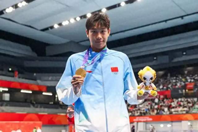 7金难敌19秒88？张展硕丢MVP，评委名单揭开真相