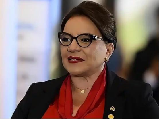 “‘我若当选，立刻恢复和台湾的关系！’洪都拉斯总统候选人一句竞选狂言，让苦熬 2