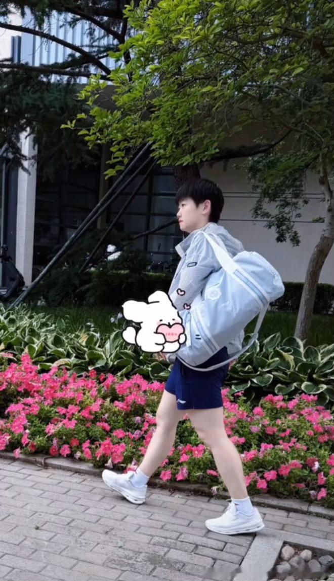 新鲜莎莎 cr见水印孙颖莎