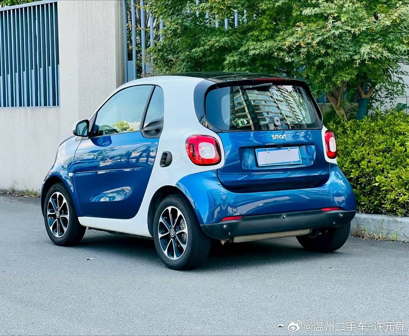Smart1.0 激情版 上牌17年9月 公里8万，一手车。整车里外清爽，非常好
