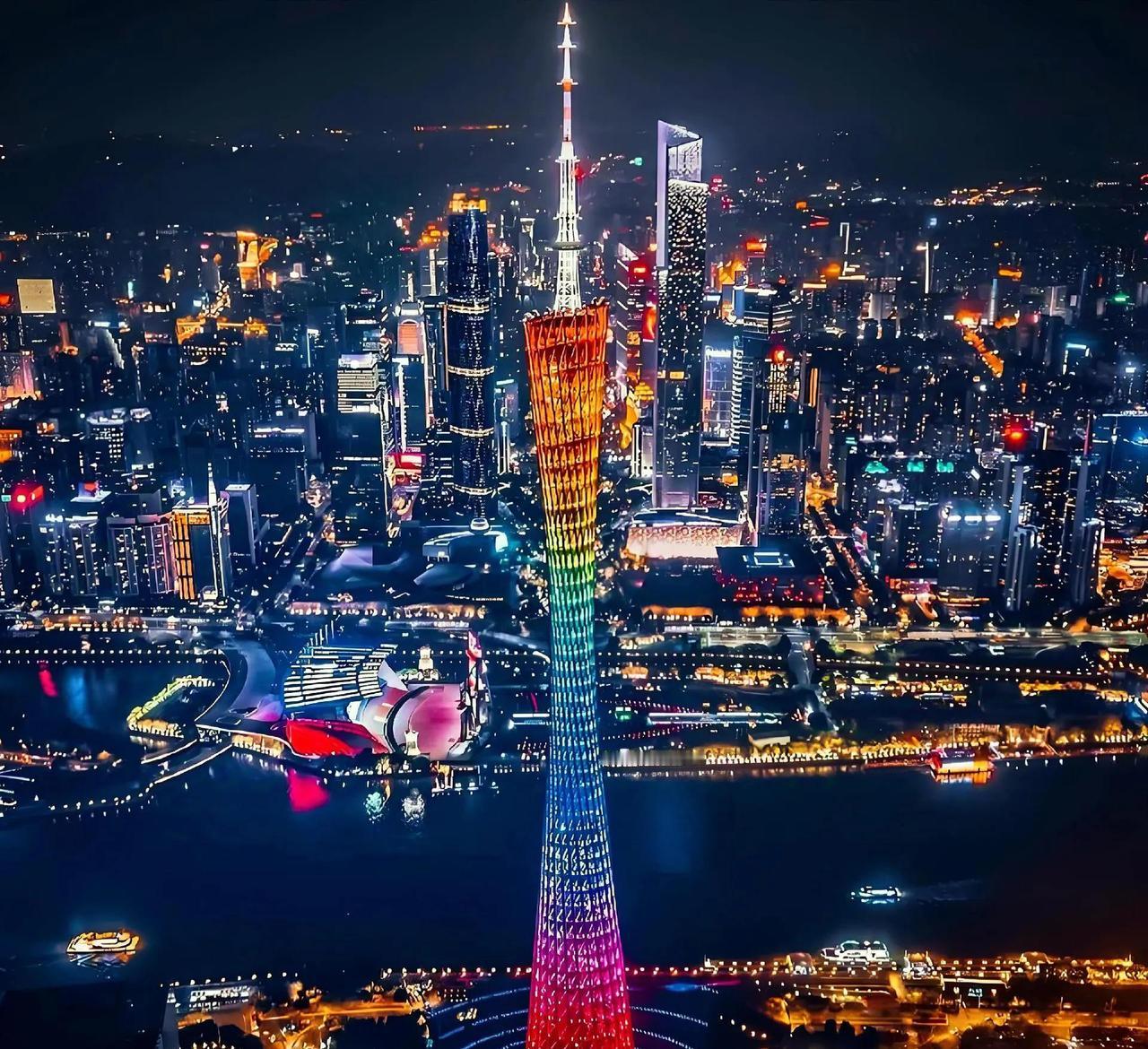 我姐说浙江比广东舒服太多，起码不会经常下雨，闷热潮湿。

我姐的观点我是比较认同