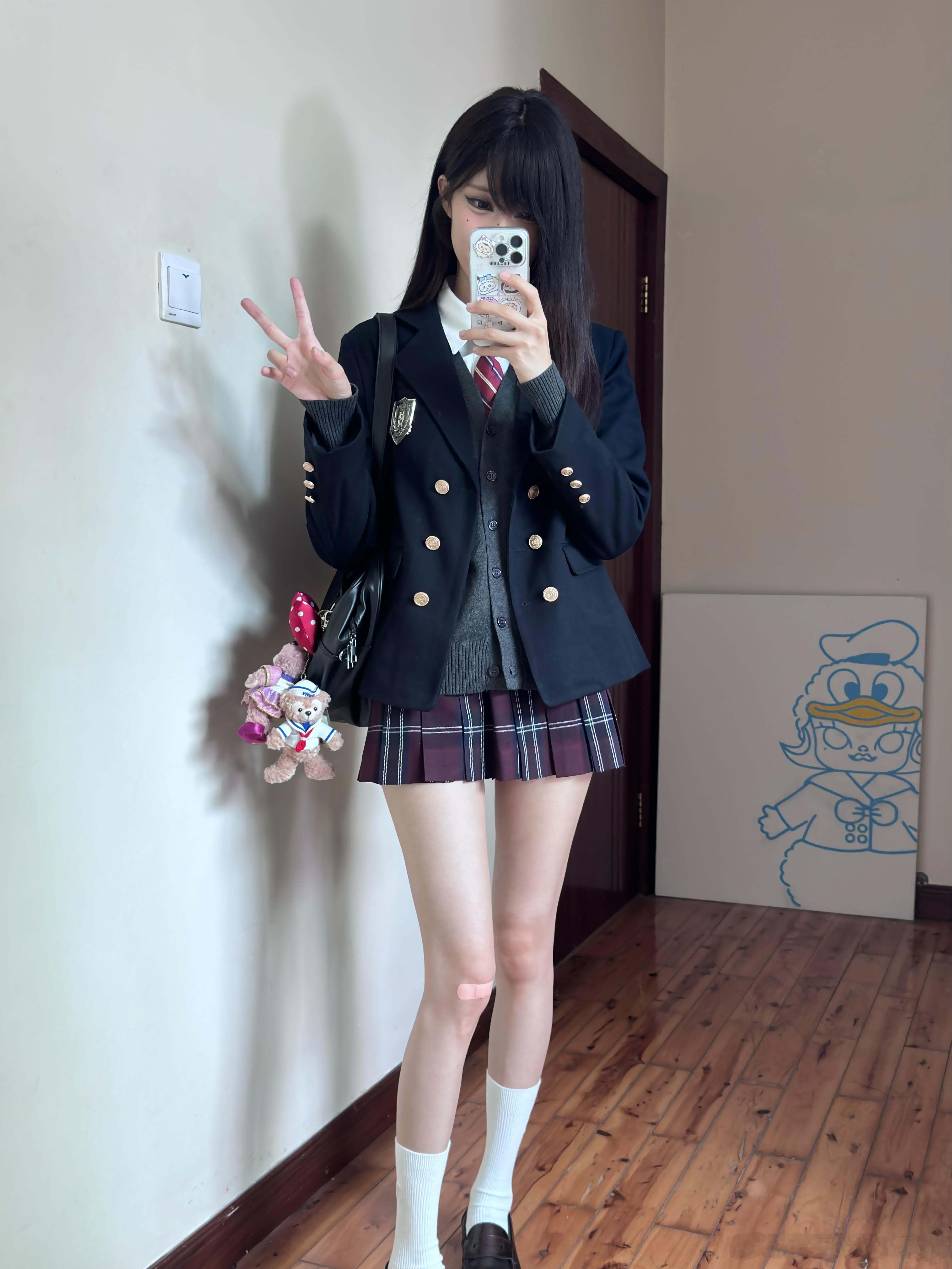jk[超话]  你在的话 我会觉得我无敌^>៸៸៸៸