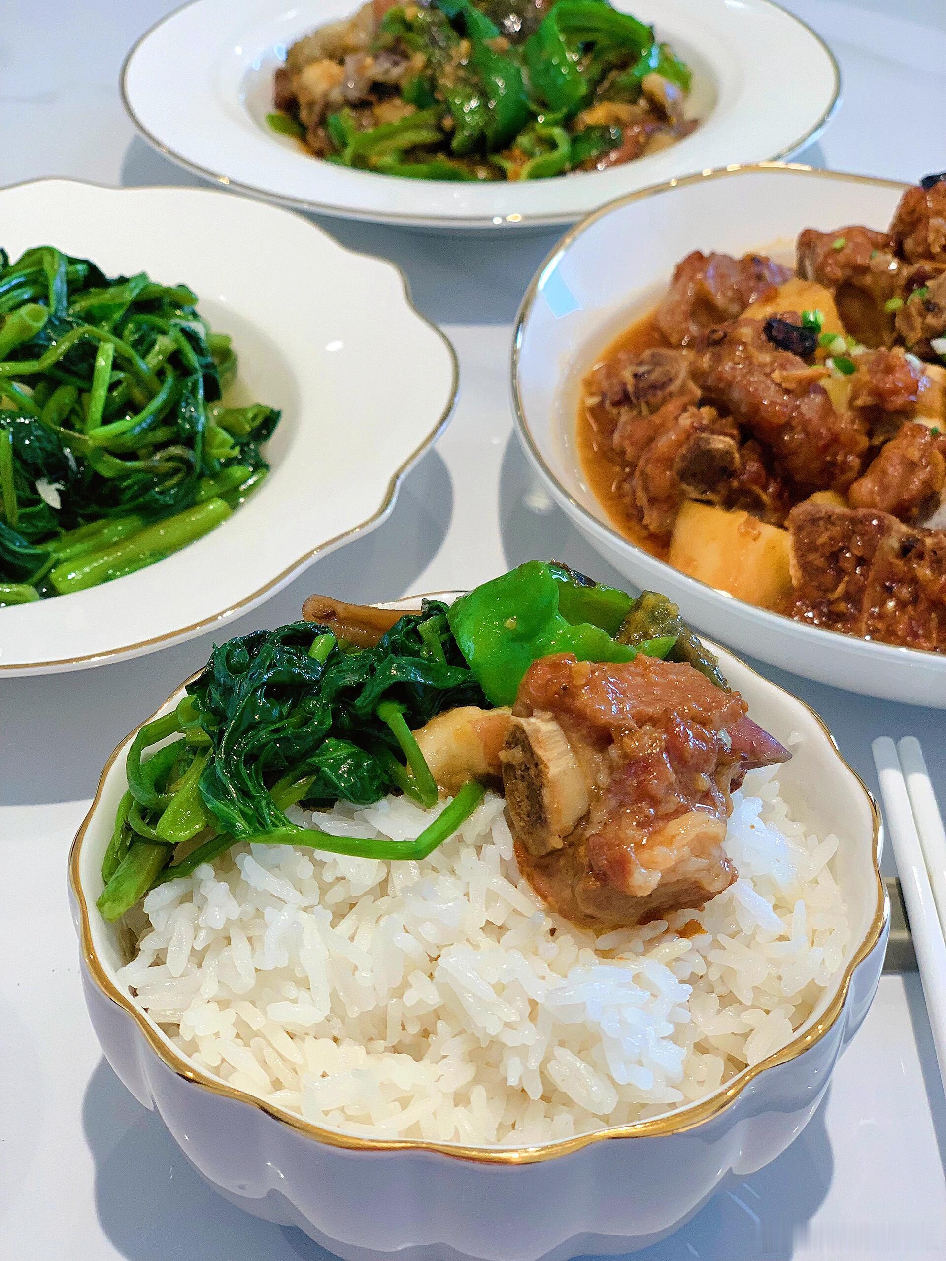 自己做饭，拒绝点外卖～🍚 ​​​