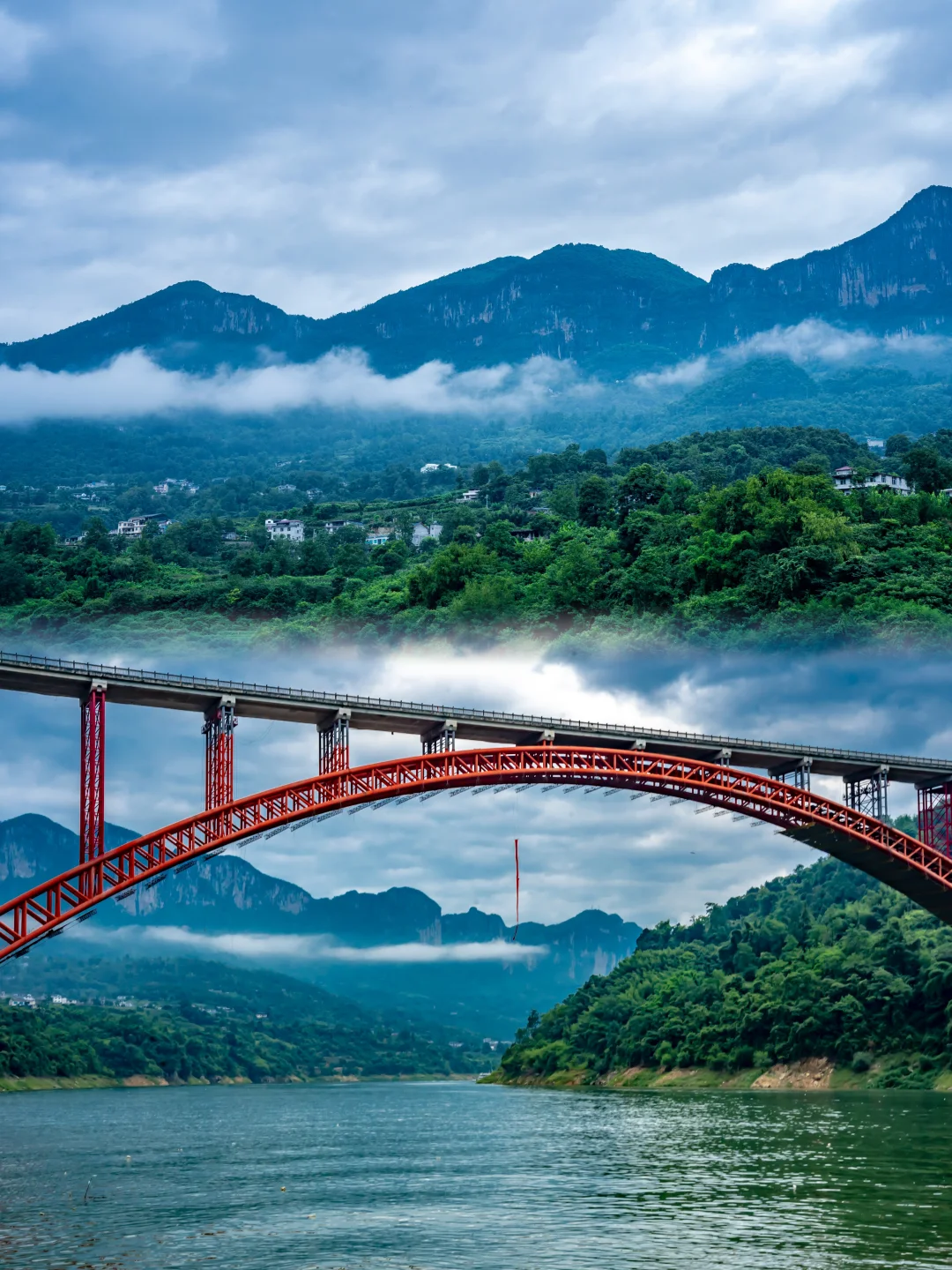 🌟国庆出游，隐藏在鄂西南的秘境恩施🌟 这里被《中国国家地理》选为...