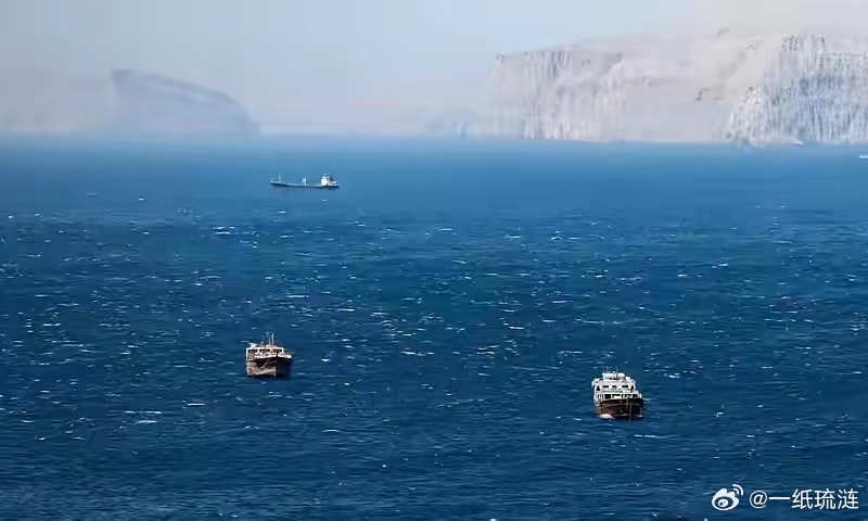 大消息！伊朗要给霍尔木兹海峡开小口，但有个硬条件：石油必须用人民币结算🔥中东战