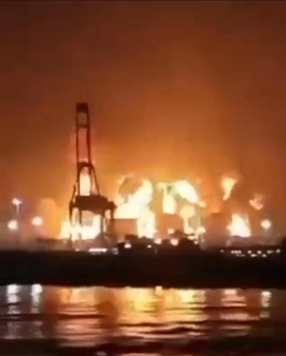 这枚导弹是把成本赚回来几十几百倍了吧？伊朗对卡塔尔发动导弹打击，卡塔尔17%LN