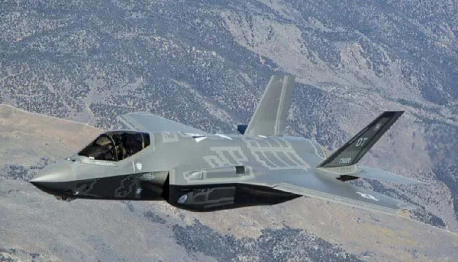 美国新生产的F35隐身战斗机竟然部分没有雷达，看到美国《Aviation  To
