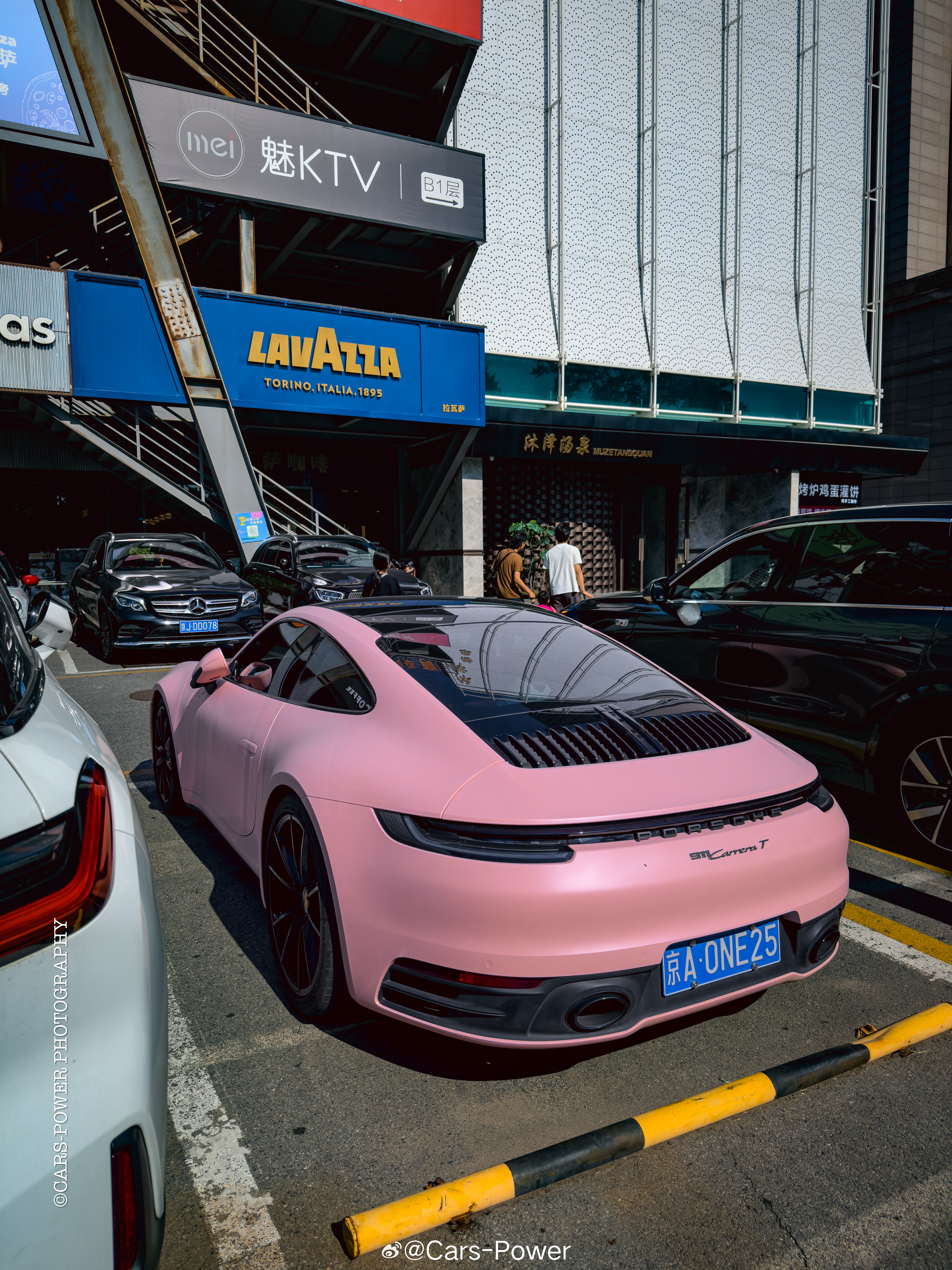 🐷🐷🐷哑光粉🐷🐷🐷超帅青蛙跑车保时捷911 Carrera T