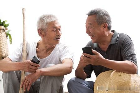 一位地主的后代，谈自己的人生经历

我出身地主家庭，打小活得小心翼翼，平日里不敢