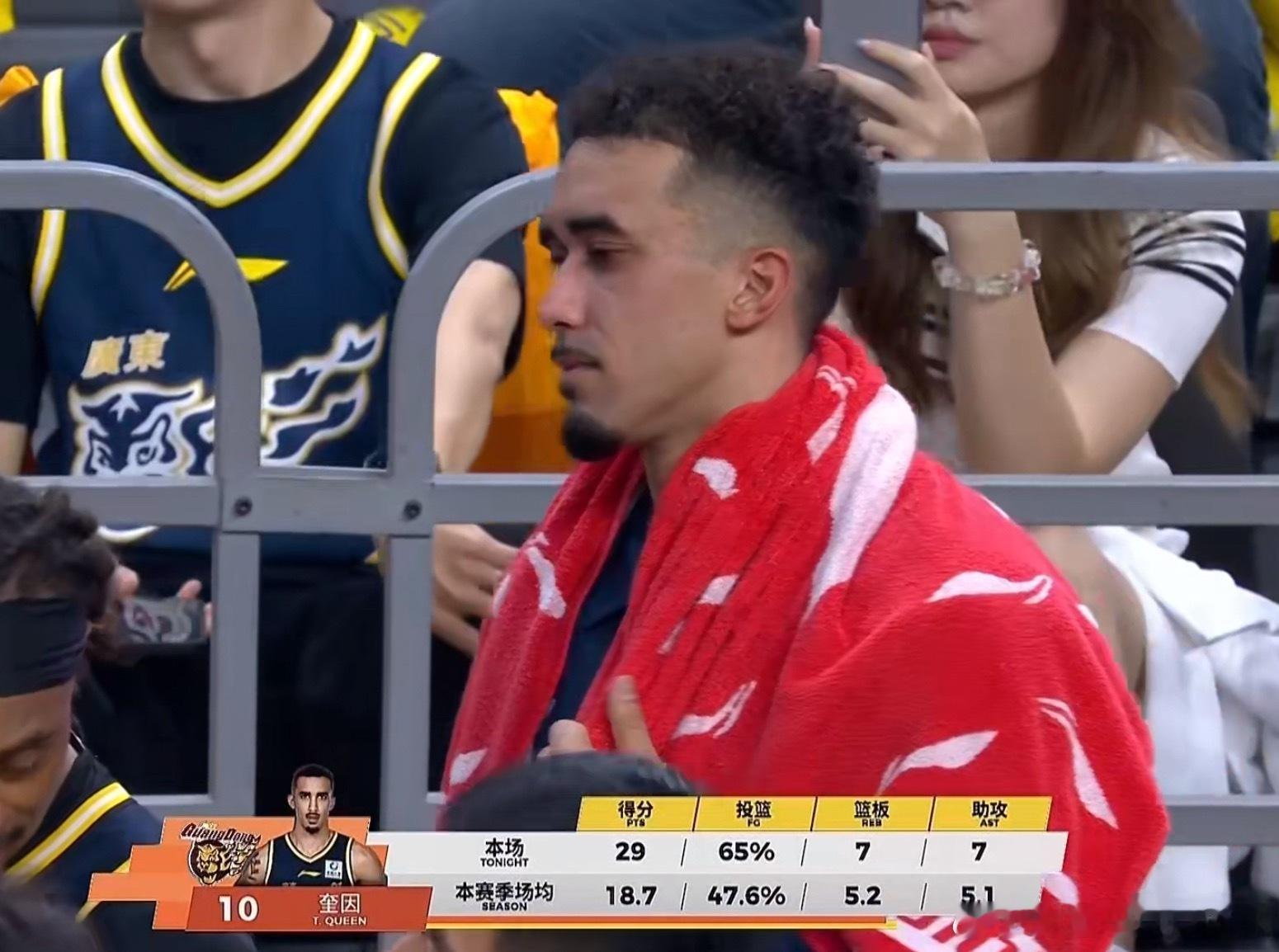 狂胜33分！广东宏远12人全员得分，5人上双打出统治级表现今天CBA常规赛，广东