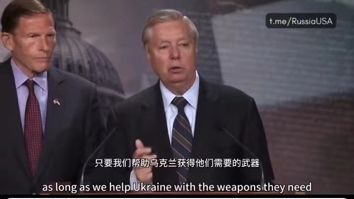 特朗普命令全国降半旗 【机关算尽太聪明，反误了卿卿性命！】物极必反：流别人的血，