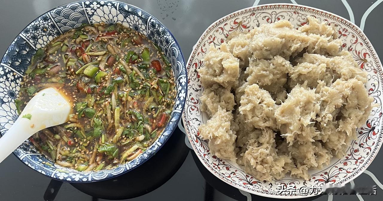终于吃上了山西美食摩擦擦！

今天午餐是山西美食“摩擦擦”，心心念念的想了很长时