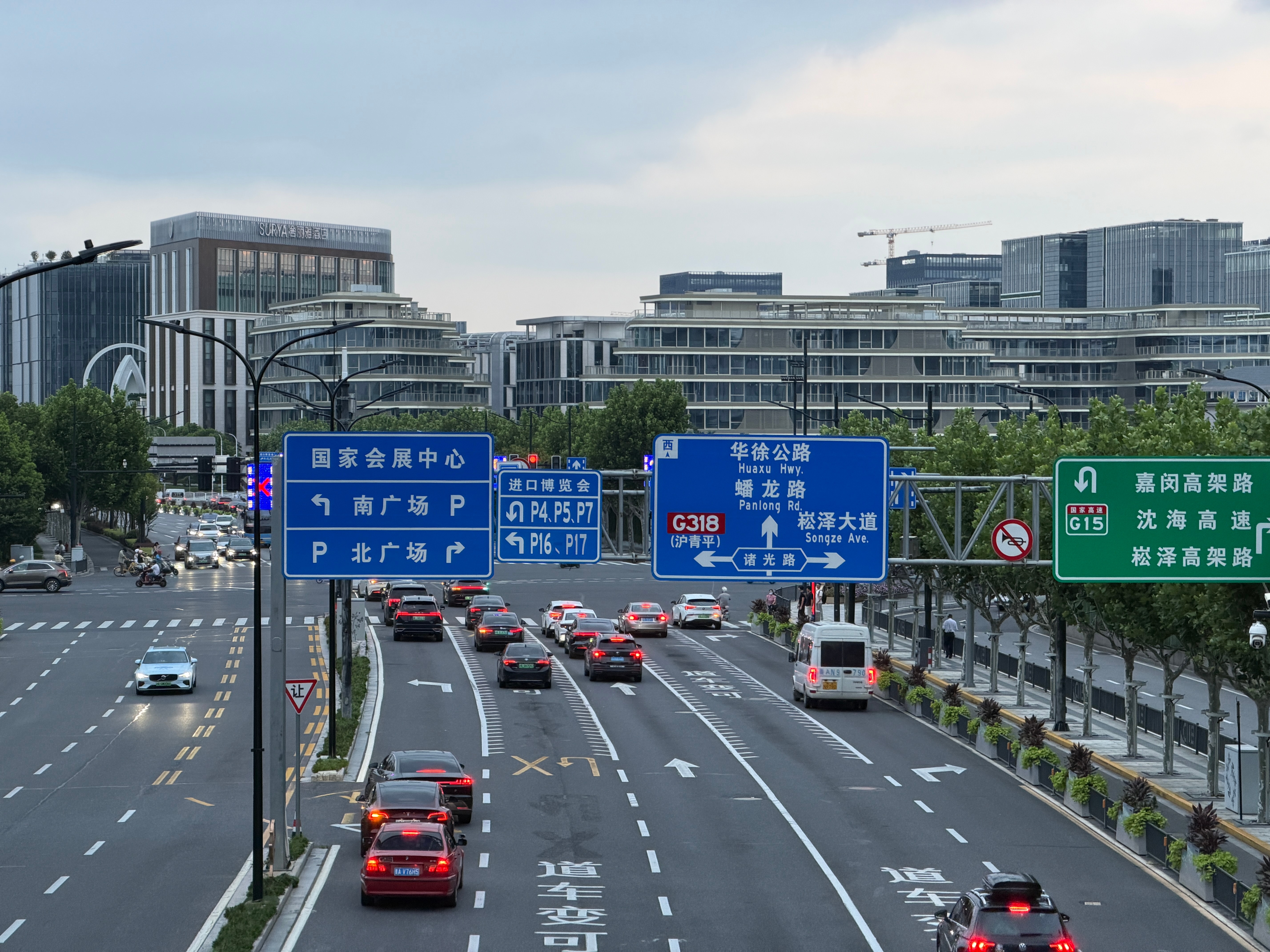 华为即将推出五大新机9月很疯狂啊，不光是华为，苹果小米OV荣耀各种旗舰全在路上…