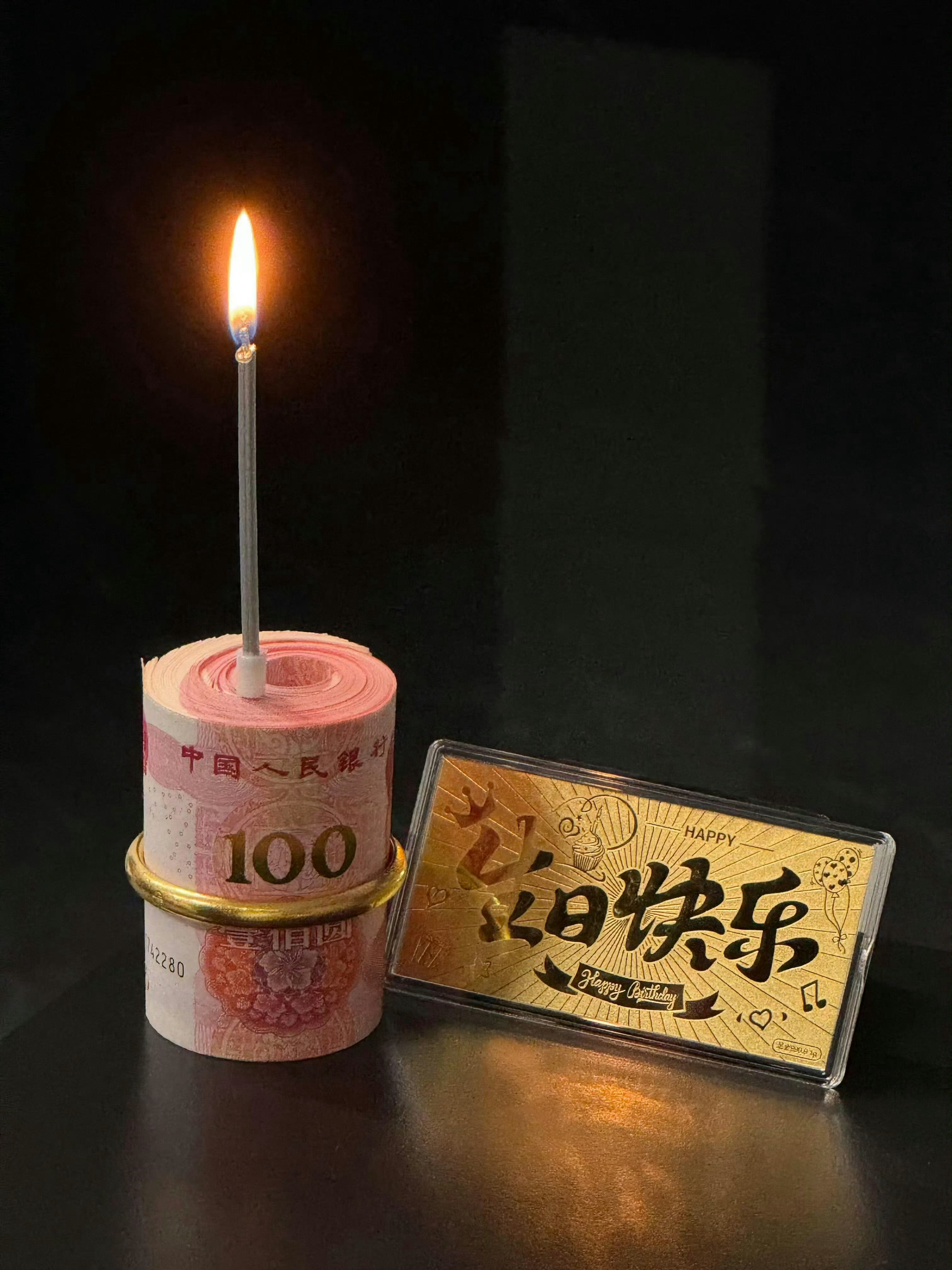人生就一次，能开心就别为难自己。 ​​​