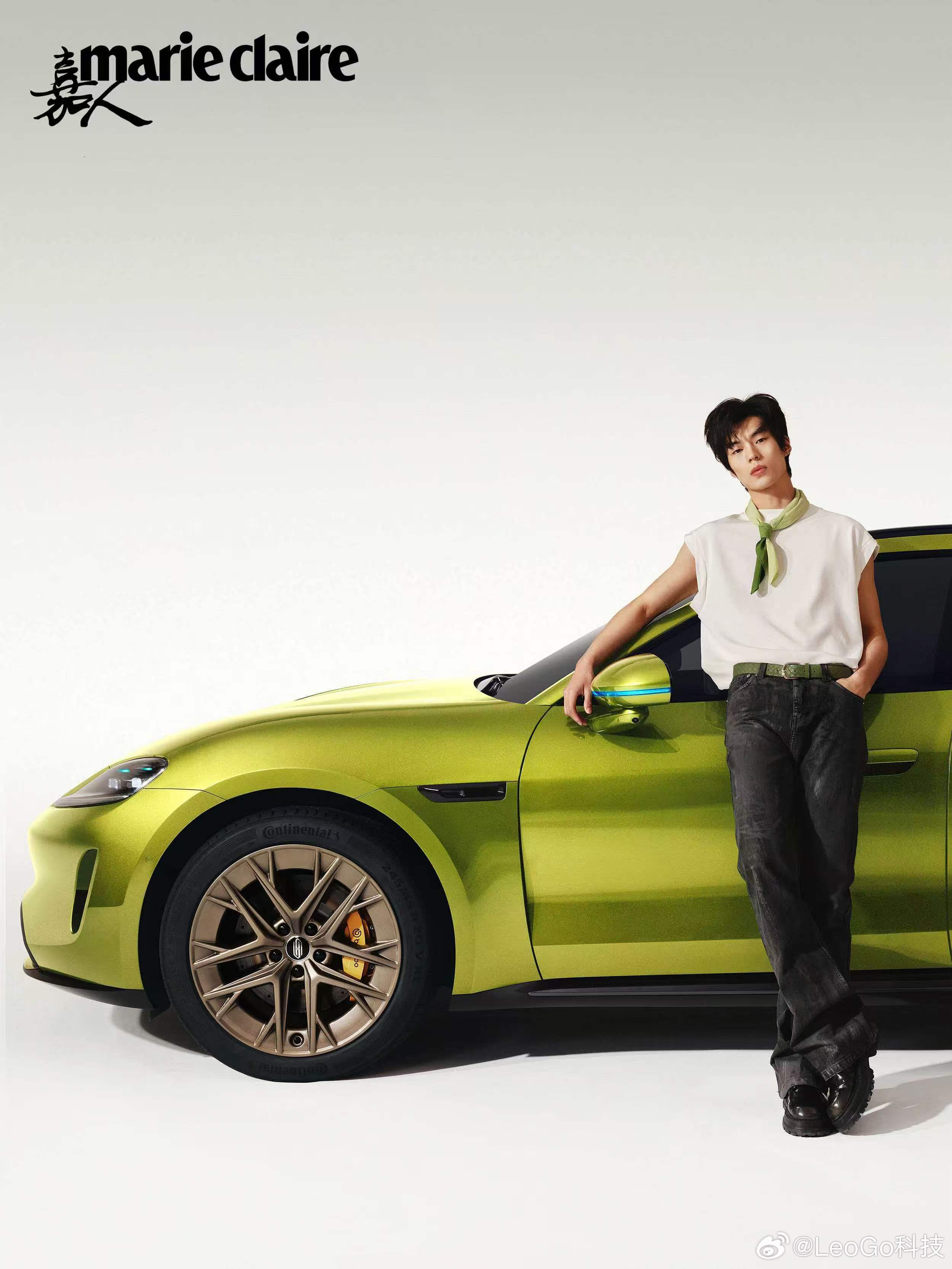 尚界Z7T 琥珀金绿，超高回头「绿」，风尚自有答案。尚界Z7谁看谁尚头