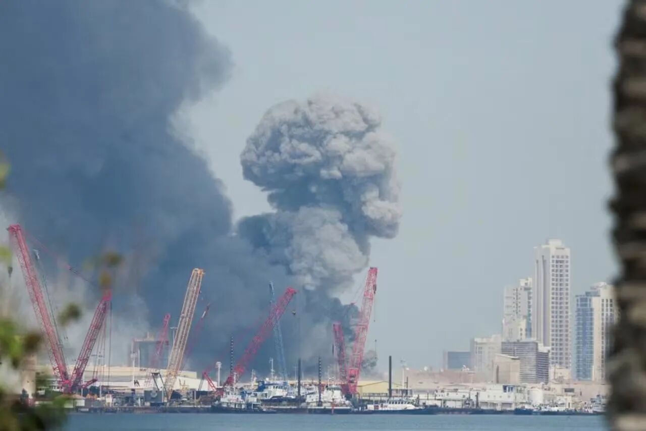 伊朗正在打击美国军事基地据卡塔尔半岛电视台当地时间28日报道，沙特阿拉伯首都利雅