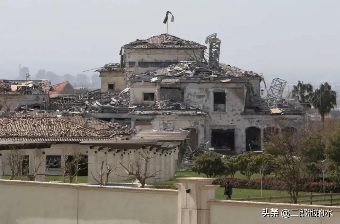 伊朗这次似乎背后有高人指点，专打老美的软肋！离以色列太远了，老美的航母战斗群又防