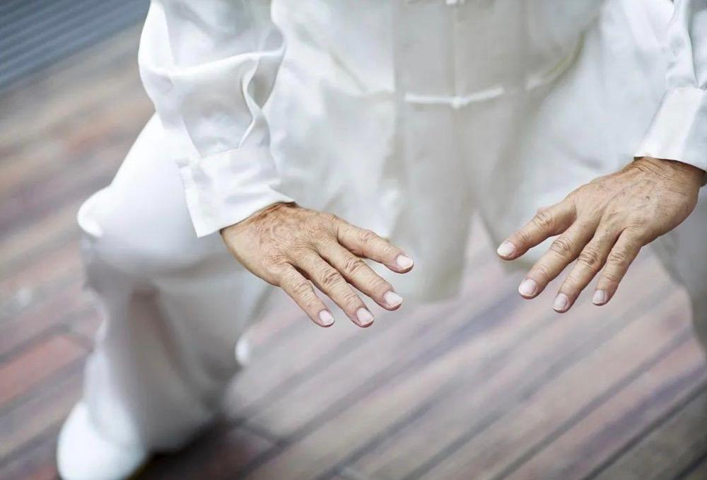 老人十有八九都睡不好觉？这2个安眠法，让你一睡到天明！

很多人随着年龄的增长，