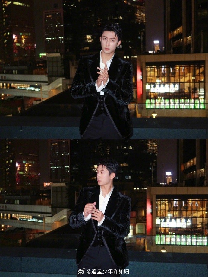 黄景瑜这身是来接管公司的吧 黄景瑜：拍照？不，是来开董事会的。镜头感在他身上已经