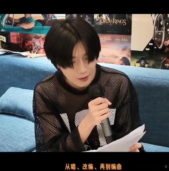 我一直以为是两层的里面带有内衬所以没在意，怎么刚才仔细一看居然是只有一层网吗……