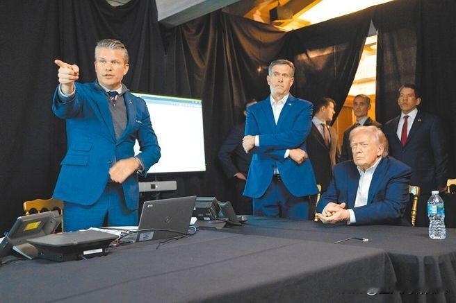 台湾省前空军副司令张延廷表示，前一阵子，美国战机都在委内瑞拉的海岸线外面进行威力