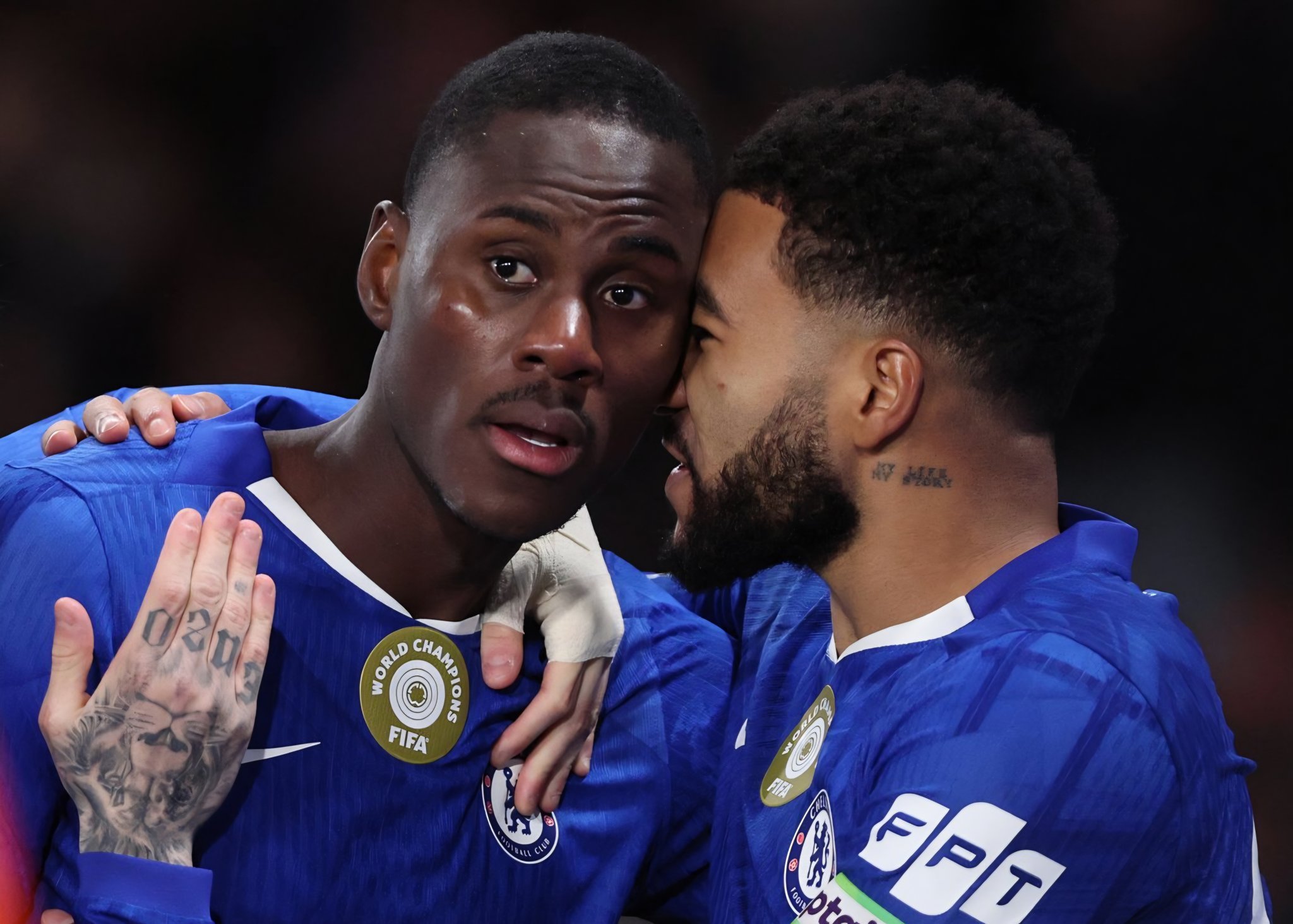 🚨里斯·詹姆斯和特雷沃·查洛巴的伤势恢复情况良好，但尚不清楚他们何时能复出。（