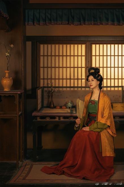 倪虹洁 郦娘子真人版霸王茶姬 在那些背叛和压迫面前，郦娘子用泼辣和霸道换来的是她