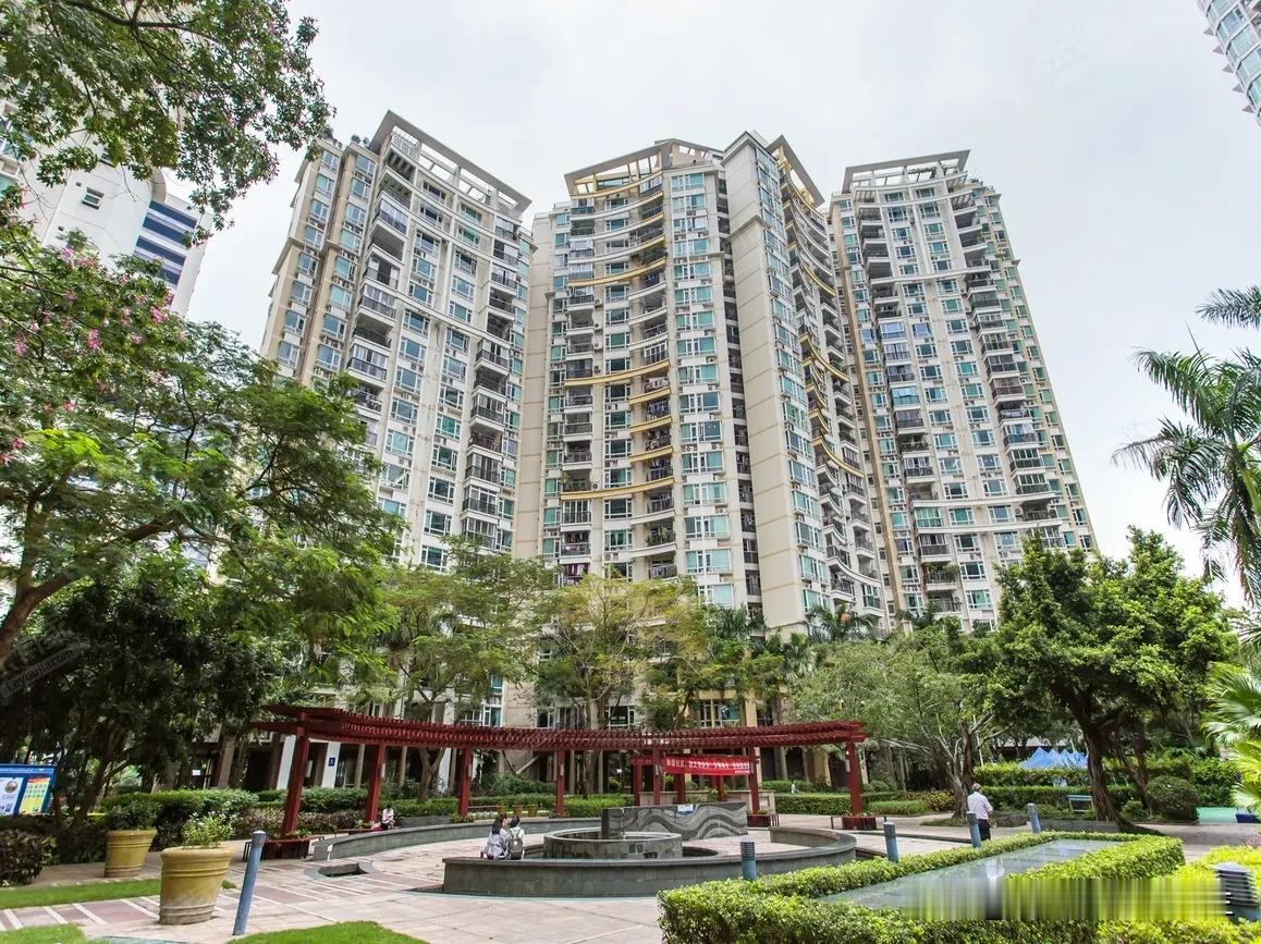 深圳湾锦缎之滨只要9.3万……

深圳湾锦缎之滨（阳光带海滨城1期）位于南山科技