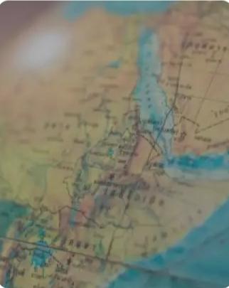 郑和第七次下西洋
宣德五年的春风，似乎比往年更带着几分迟暮的苍凉。紫禁城的琉璃瓦