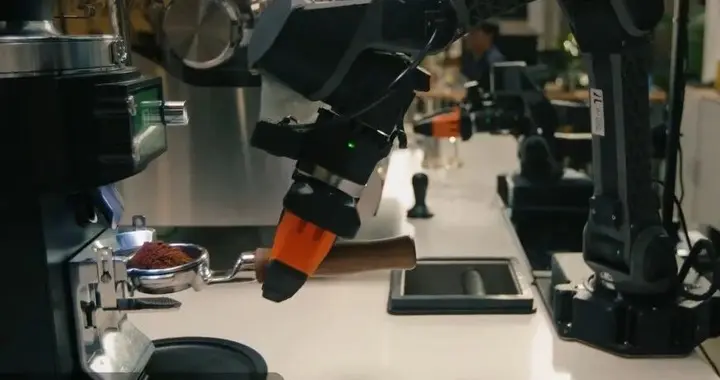 真機RL！最強VLA模型π*0.6來了，機器人在辦公室開起咖啡廳