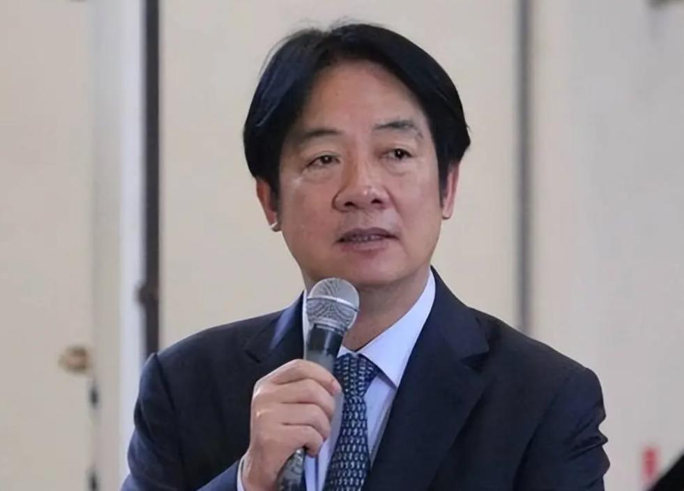 “台独”分子赖清德发表声明，

8月5日，台湾地区民进党中常会中，赖清德致词时激