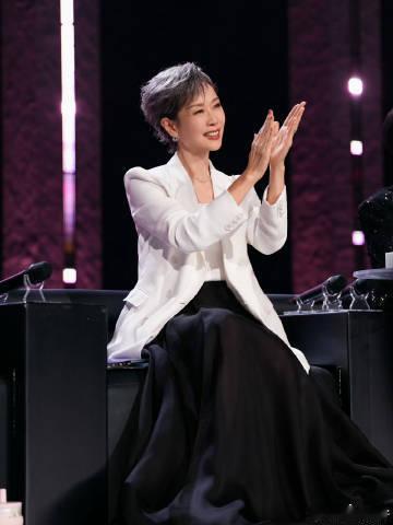 叶童回应首张个人EP叶童实体专辑童 沉寂许久再以音乐身份和大家见面，叶童的首张E