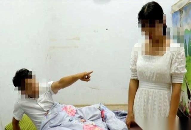 睡了别人的老婆，把人家肚子搞大了不算完，竟然约原配去烧烤摊单挑：这场荒唐闹剧里没