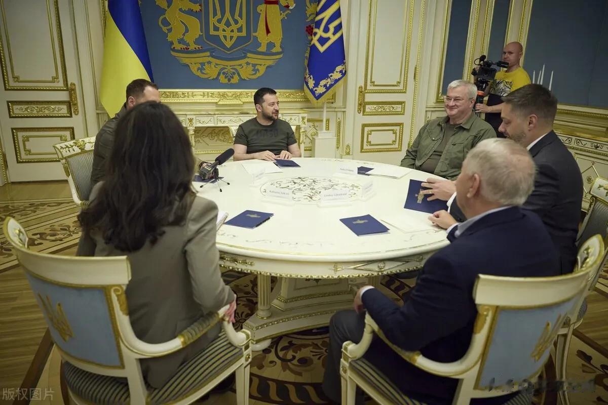 乌克兰对伊朗实施长达50年的全面制裁，如果该制裁法案一旦通过，将不亚于西方对俄罗