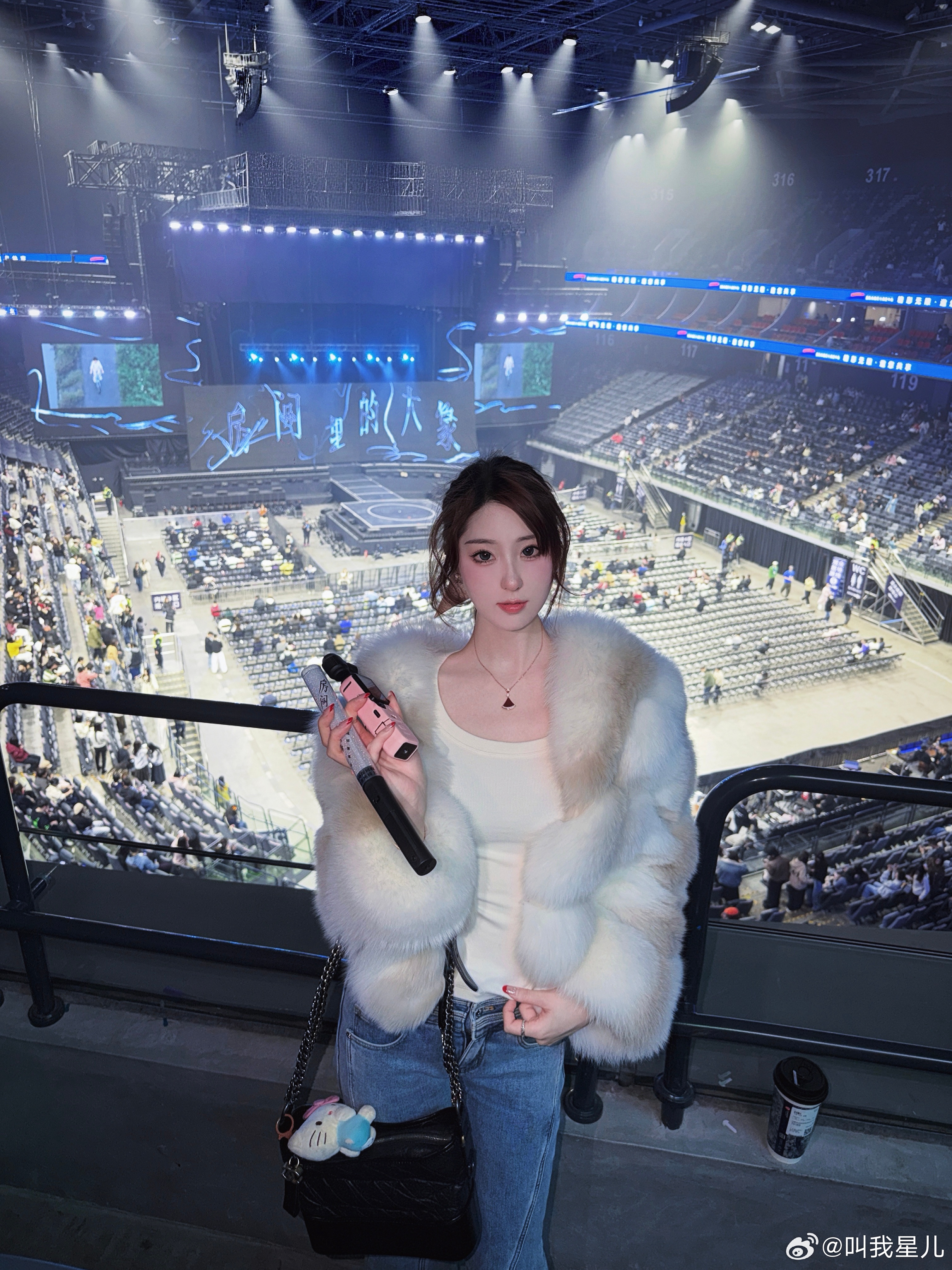 杨丞琳佛山演唱会太惊喜啦！嘉宾汪苏泷耶太激动了我杨姐一出场太惊艳了 一整个真人芭