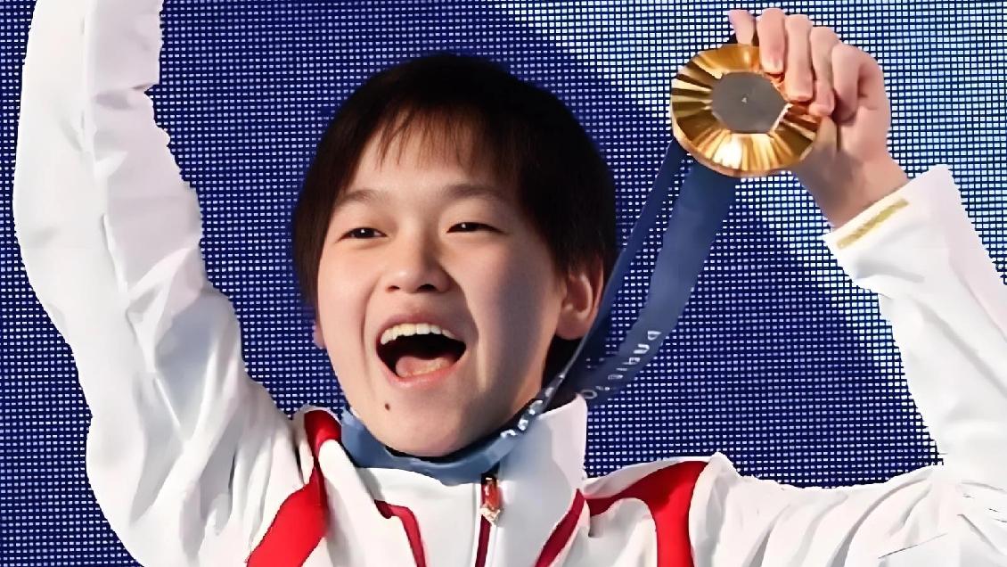 谁才是中国女子跳水的真正王者?我个人认为：新生代跳水王者是奥运“三冠王”全红婵。