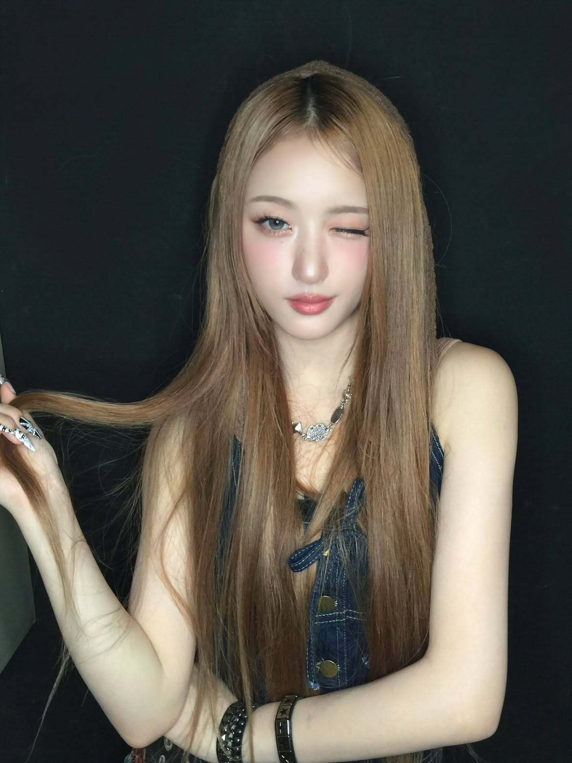 柳尹  🦋柳尹 语言天才 喜欢这个 