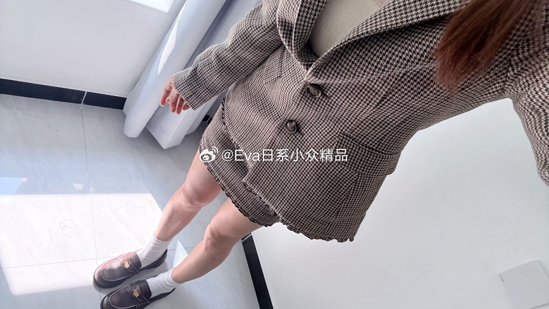 娇俏 ​​​