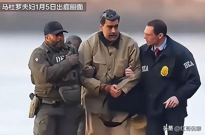 发这张照片，真不知该说什么？就想大家不要忘记，马杜罗说他是一名战士，我觉得他的定