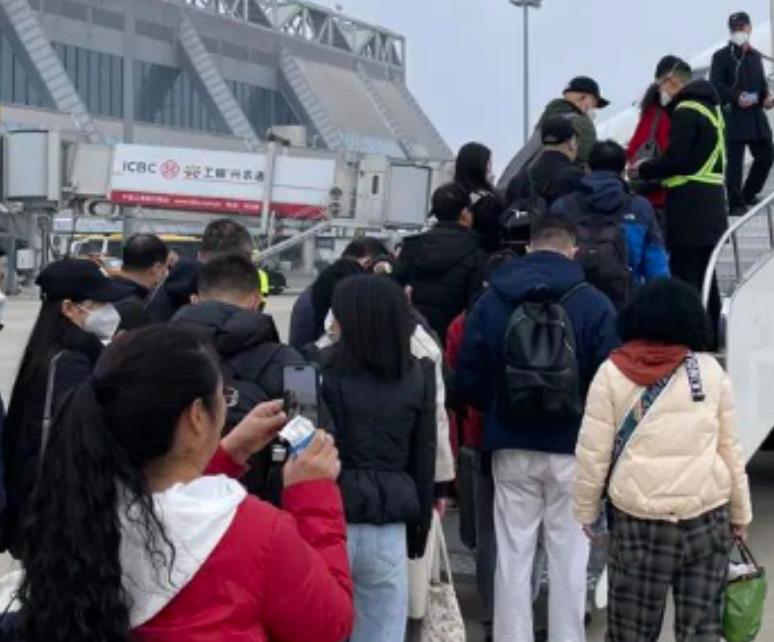 “信息准得让人发毛！”上海一对夫妻在山西大同旅游，突然接到自称民航工作人员的电话