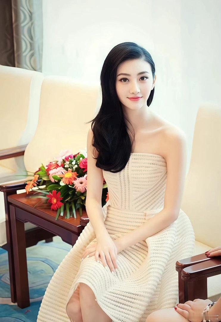 只有景甜才是真正的人间富贵花吧 