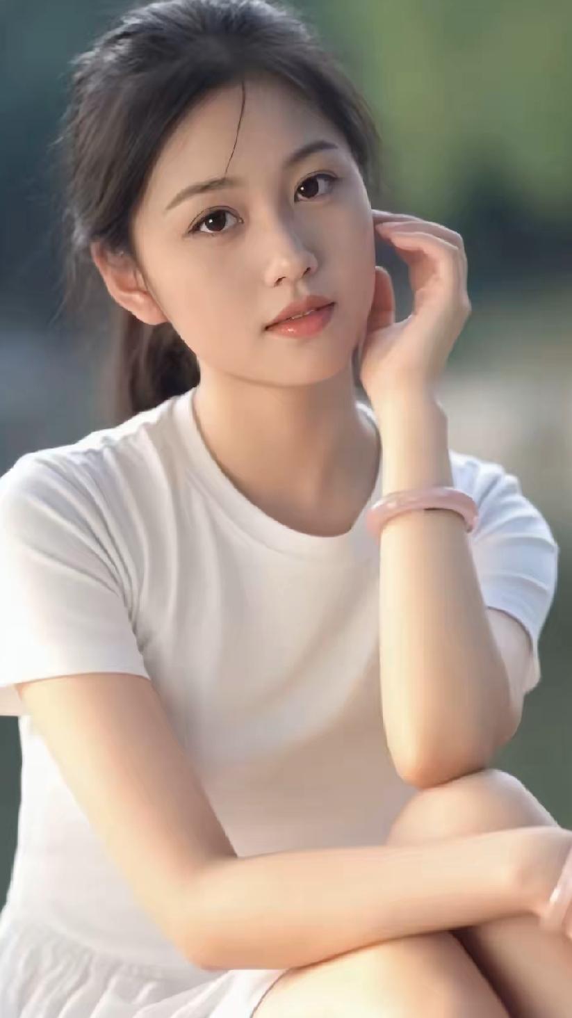 见过很多夫妻，日子过着过着就只剩下搭伙。其实真正的相守，都藏在那些不经意的日常里