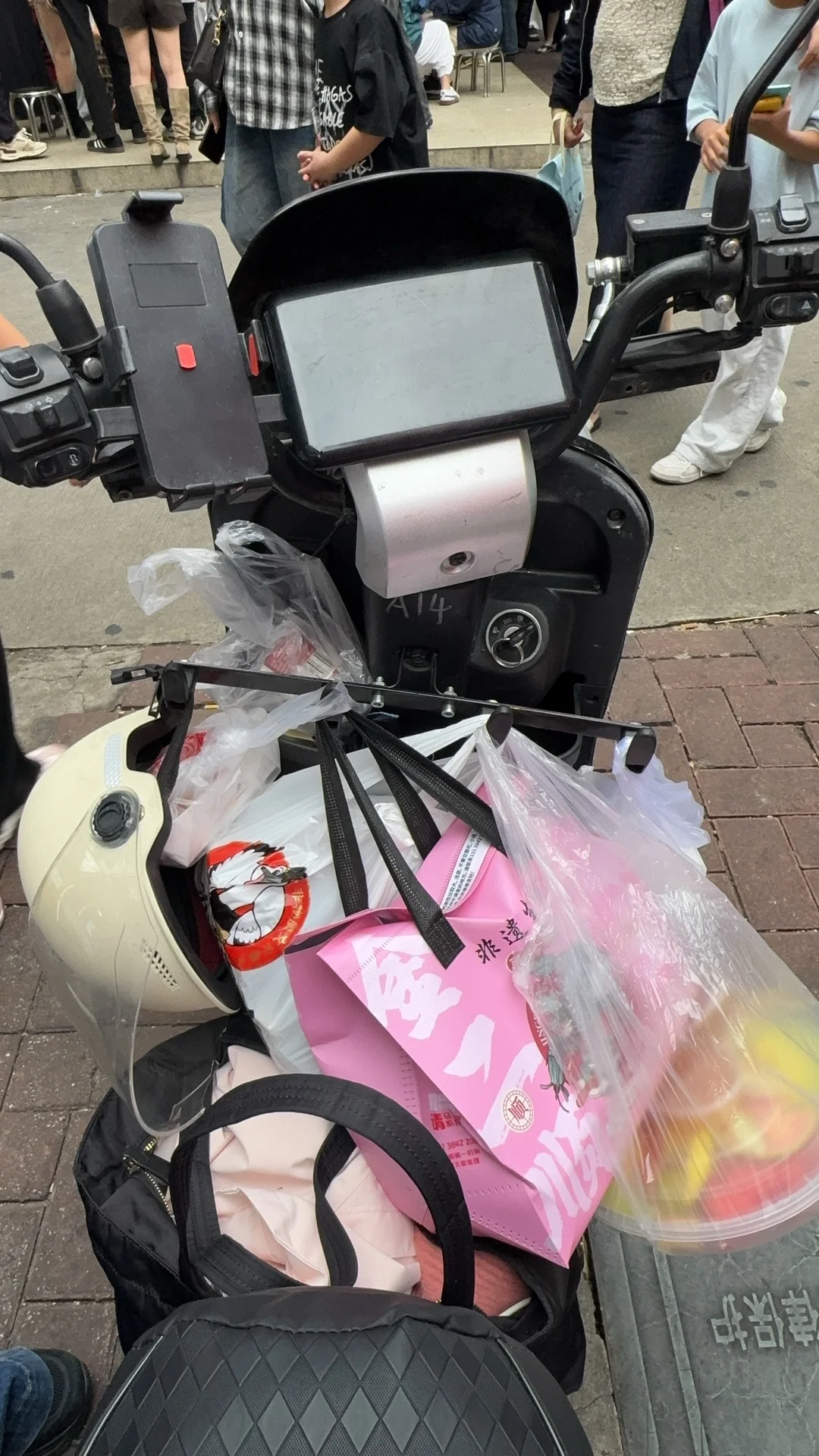 其实我是来汕头旅游的，不是送外卖