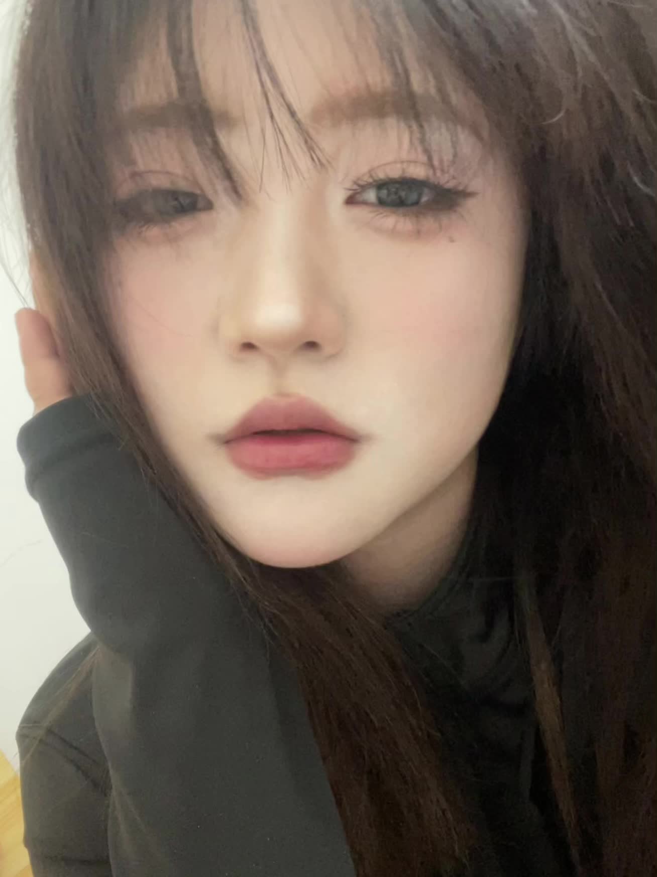 想做个嘴巴