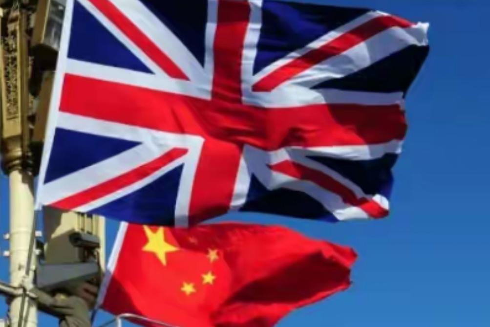 果然，事出反常必有妖啊
之前联合国五常中就中日问题表态时，唯独英国保持沉默，这本