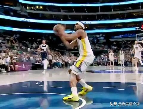 穆迪的受伤画面，有点吓人，但愿只是错位而已。

勇士跟独行侠的这场比赛打到加时，