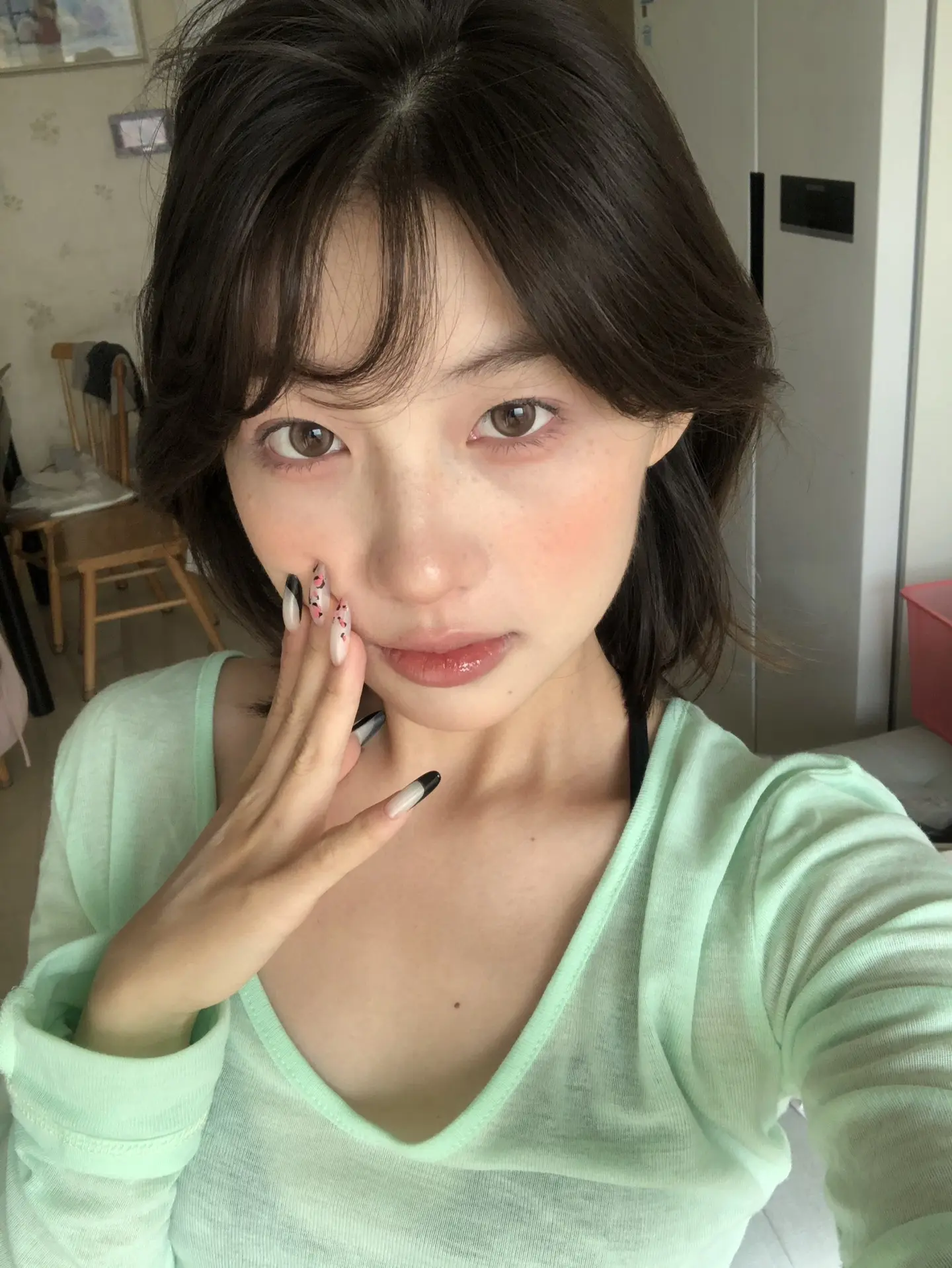 😌明天可以发妆教了 终于