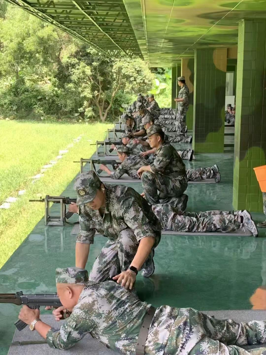 服役于原广州军区42军