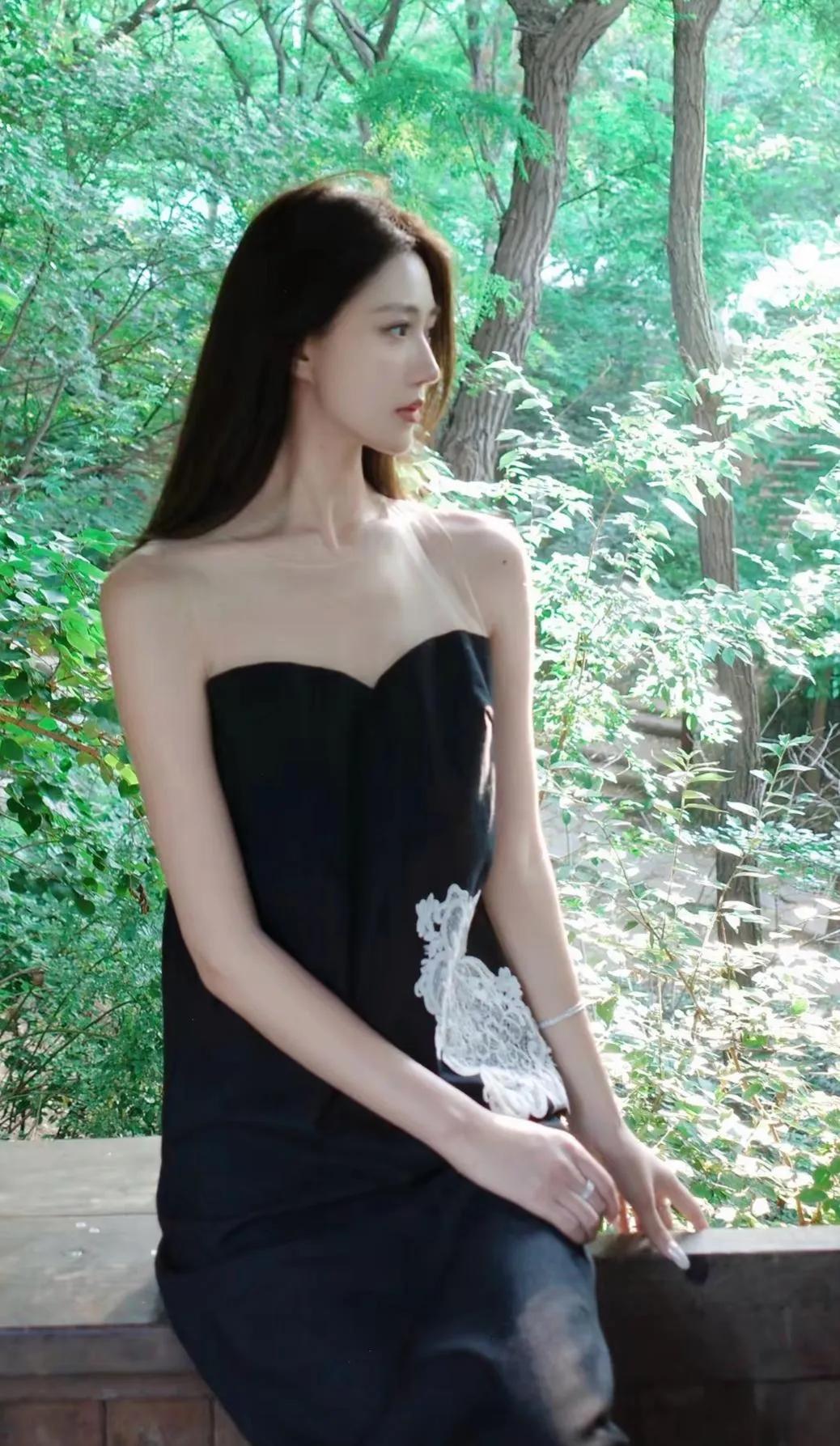 清澈如水！