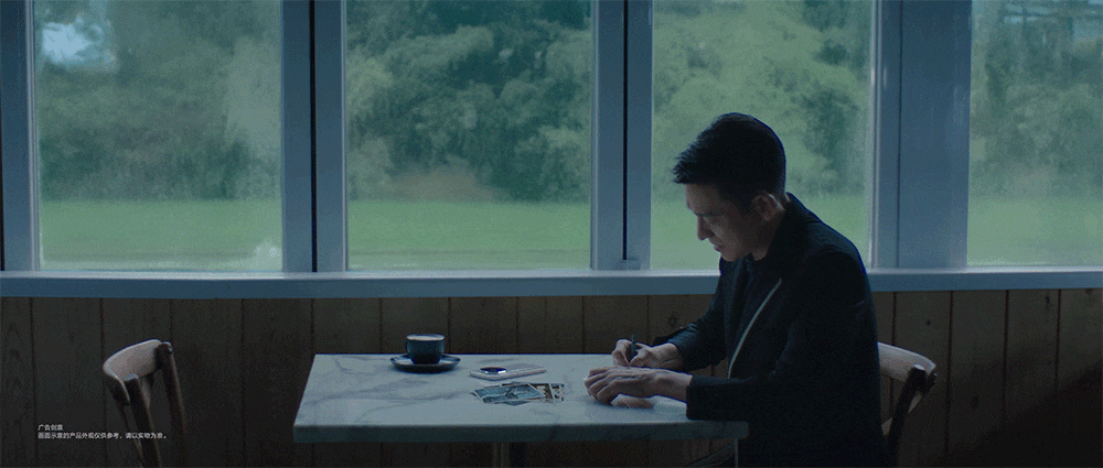 不敢想象，华仔的粉丝会有多幸福。 长达3分钟的视频内容里，他娓娓道来